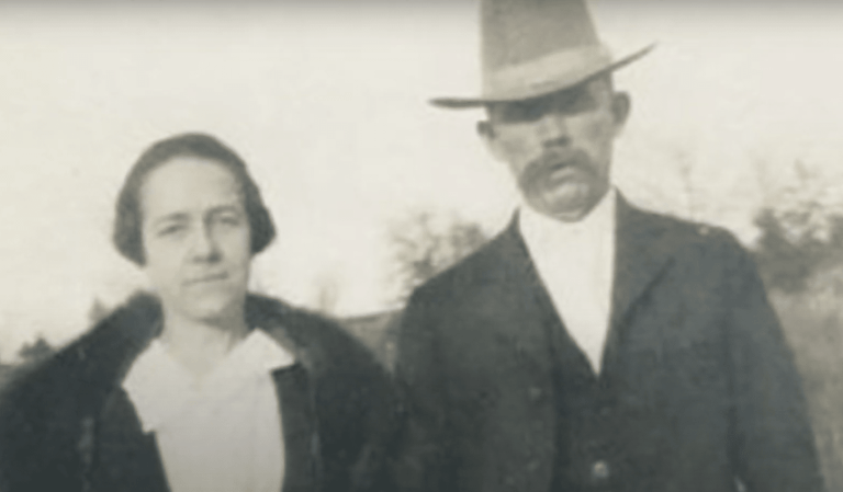 The Howard Hall Murder: Clyde Barrow in Sherman, Texas